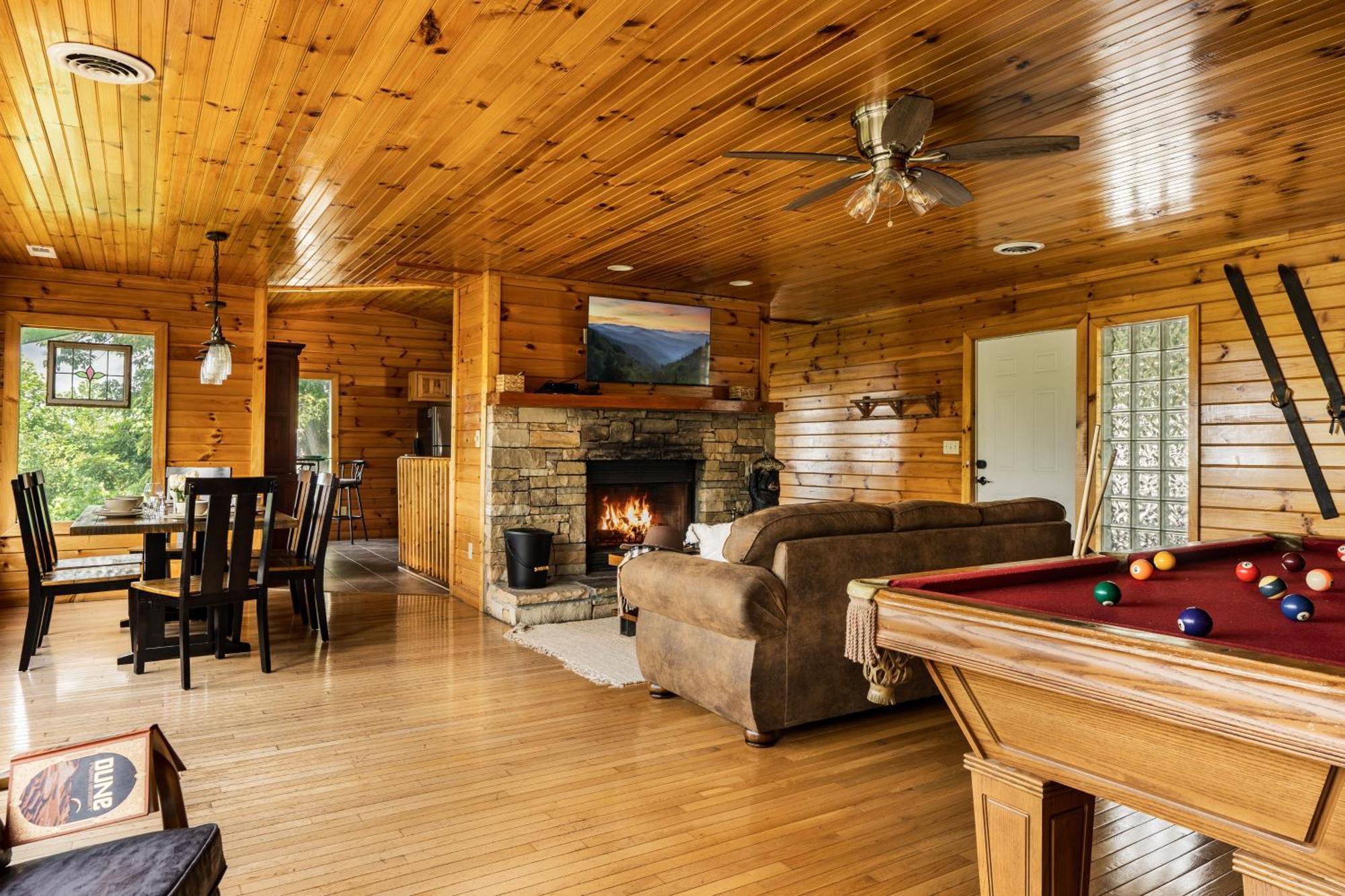 Elevista - Quaint&Private-Views-Hottub-Pooltable-Bears-3 Clubhouse Pools Villa Gatlinburg Dış mekan fotoğraf